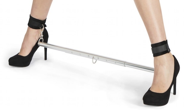 Why Spreader Bars Are The Kinky BDSM Sex Toy You NEED To Try